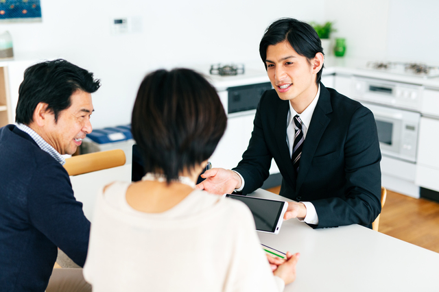 営業職として就職