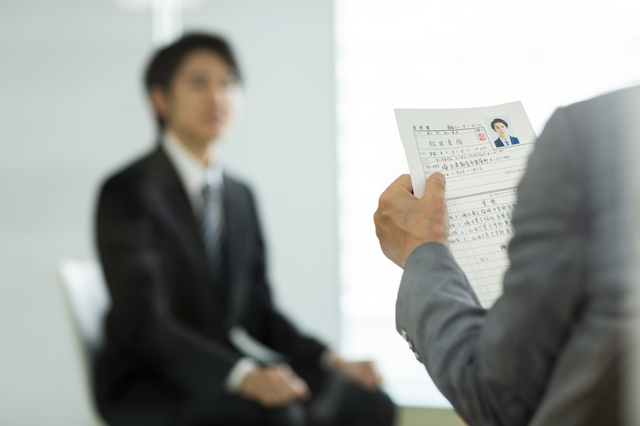 20代の間に正社員就職を